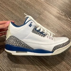 AIR Jordan 3 “True Blue” Mens size 10.5